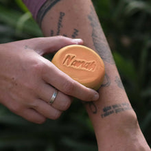 Cargar imagen en el visor de la galería, Crema Corporal de Cempasúchil 80g - Nanah
